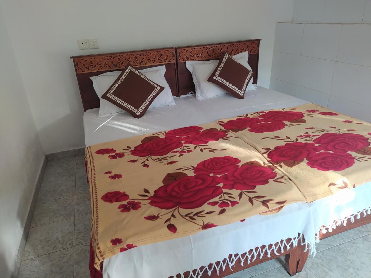 Sanasuma Villa Bentota Bagian luar foto