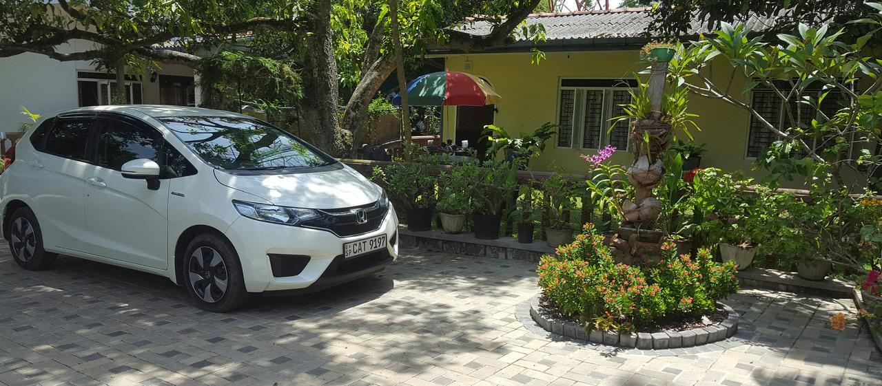 Sanasuma Villa Bentota Bagian luar foto